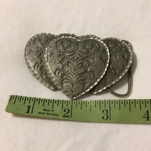 Ladies belt buckle